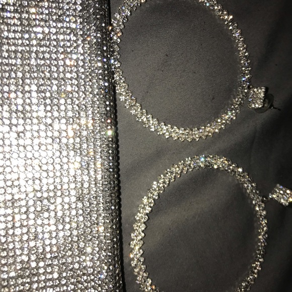 EXPRESS BAG WITH EARRINGS BRACELET - Picture 4 of 4